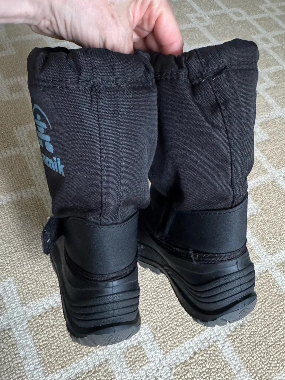 Kamik Insulated Waterproof Snow Winter Boots Black Kids Size 13